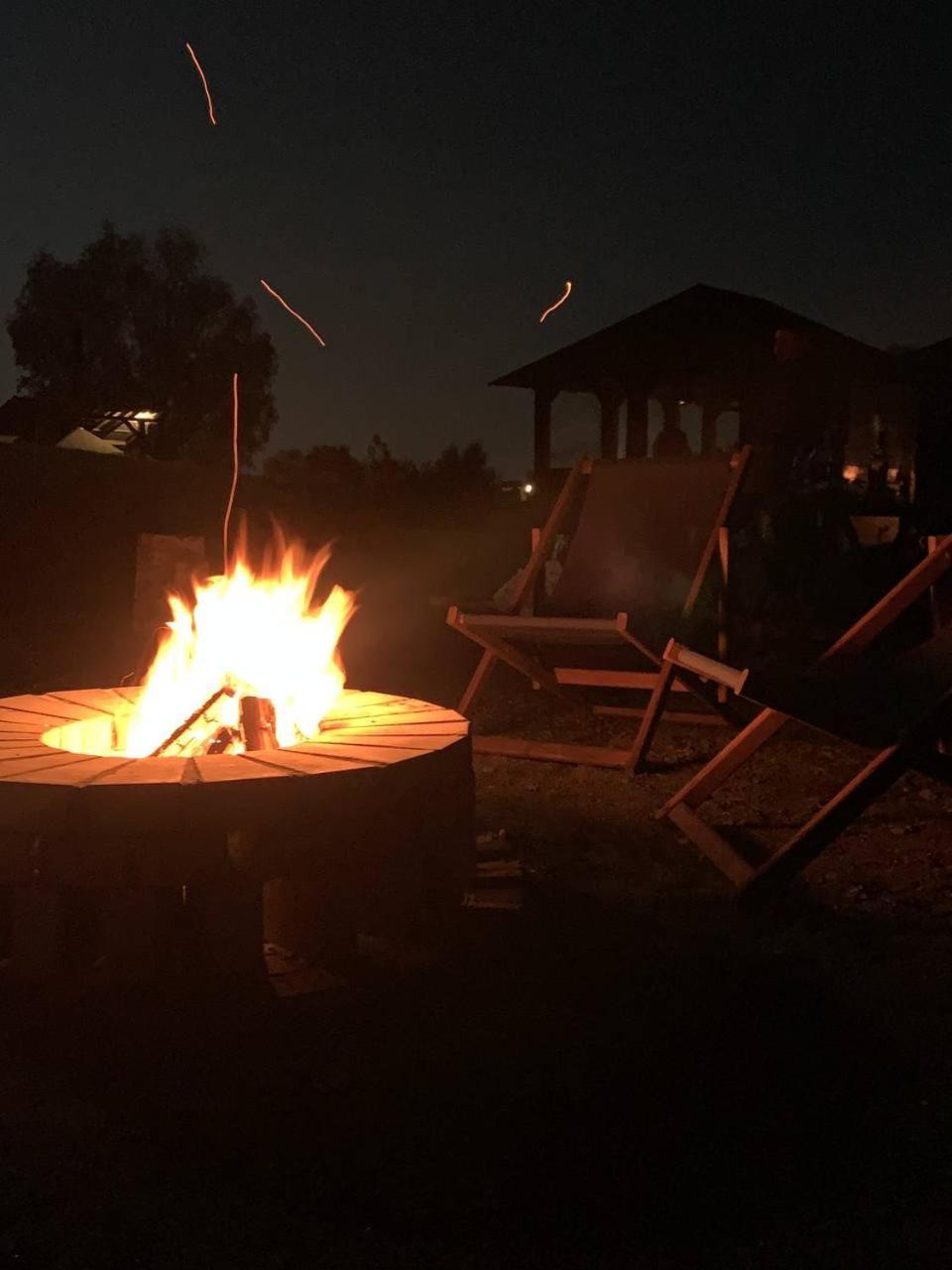 Eden Resort Yasnogorodka エクステリア 写真
