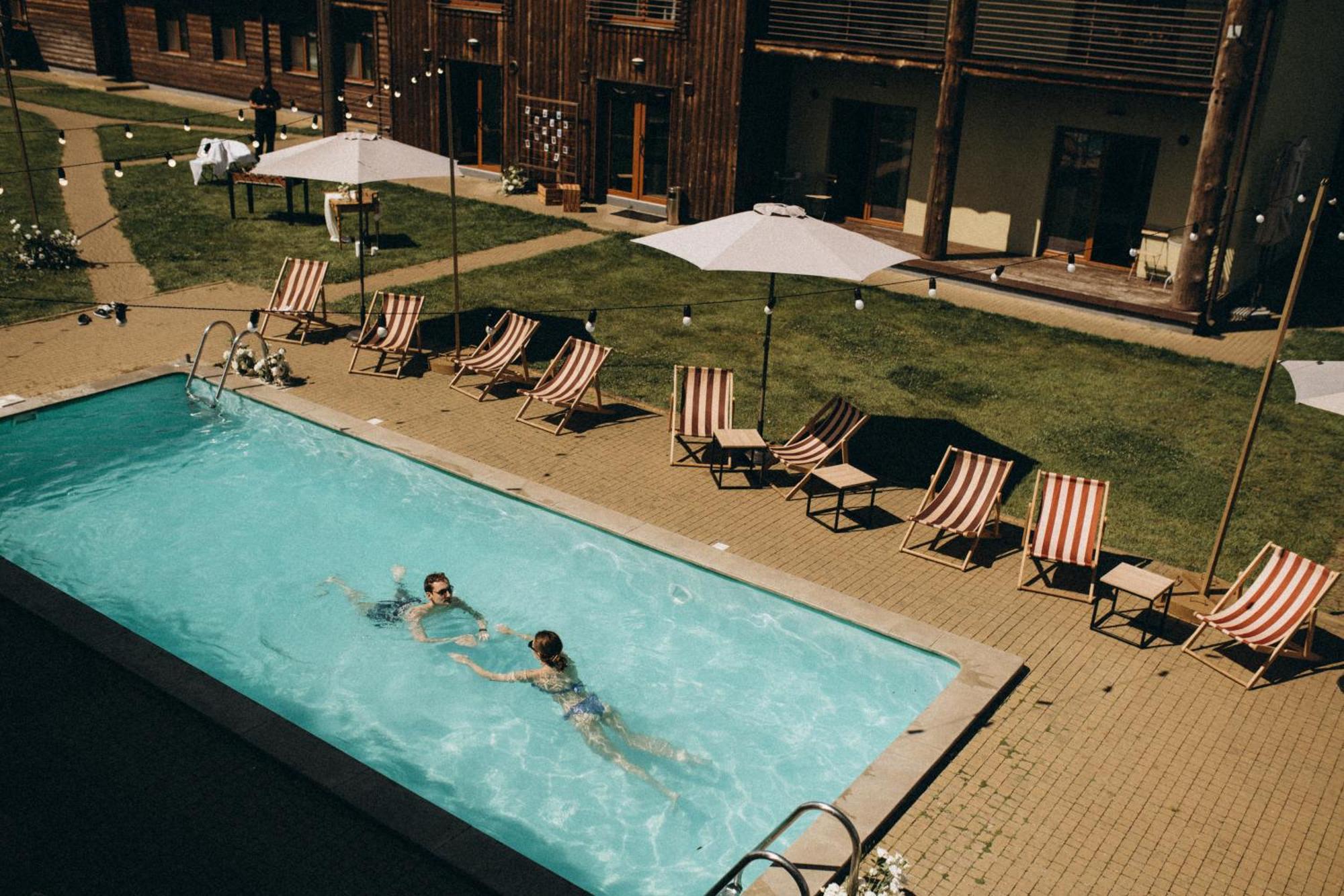 Eden Resort Yasnogorodka エクステリア 写真